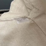 2025年7月8日入荷新作B 24 765809Intrecciato     logo     13*22*4cm   極品/正規品同様/人気/革/バッグ/AJ工場