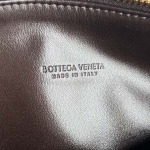 2025年7月8日入荷新作#Bottega Veneta   Wallace 815395     22x13x9.5 極品/正規品同様/人気/革/バッグ/AJ工場
