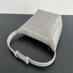 2025年7月8日入荷新作#Bottega Veneta  Wallace 776781     17x13.5x5.3   極品/正規品同様/人気/革/バッグ/AJ工場