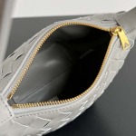 2025年7月8日入荷新作#Bottega Veneta  Wallace 776781     17x13.5x5.3   極品/正規品同様/人気/革/バッグ/AJ工場