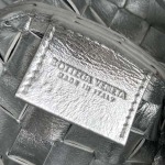 2025年7月9日入荷新作#Bottega Veneta  SARDINE  744267  20x12x2.5 極品/正規品同様/人気/革/バッグ/AJ工場