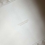 2025年7月9日入荷新作#Bottega Veneta intrecciato 796571 min Size30X26X20cm 極品/正規品同様/人気/革/バッグ/AJ工場