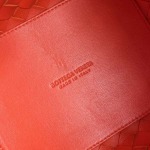 2025年7月9日入荷新作#Bottega Veneta  817175  Size21X17X16.5cm 極品/正規品同様/人気/革/バッグ/AJ工場