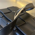 2025年7月9日入荷新作#Bottega Veneta  CASSETTE  Urban leather  size23x15極品/正規品同様/人気/革/バッグ/AJ工場