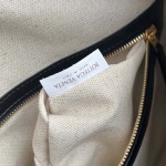 2025年7月9日入荷新作#Bottega Veneta  Loop 796619  Loop  loop  38x18.5x20 P極品/正規品同様/人気/革/バッグ/AJ工場