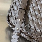 2025年7月9日入荷新作#Bottega Veneta 2023COBBLE  755659 intrecciato  27x17x10極品/正規品同様/人気/革/バッグ/AJ工場