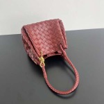 2025年7月9日入荷新作#Bottega Veneta  knot  796569 Size21X17X16.5cm極品/正規品同様/人気/革/バッグ/AJ工場