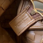 2025年7月9日入荷新作#Bottega Veneta. 723547 17x10x6 極品/正規品同様/人気/革/バッグ/AJ工場