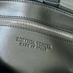 2025年7月9日入荷新作#Bottega Veneta 741777 23x15x5 極品/正規品同様/人気/革/バッグ/AJ工場