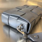 2025年7月9日入荷新作#Bottega Veneta 741777 23x15x5 極品/正規品同様/人気/革/バッグ/AJ工場