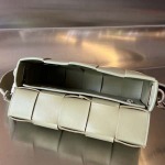 2025年7月9日入荷新作#Bottega Veneta 741777 23x15x5 極品/正規品同様/人気/革/バッグ/AJ工場