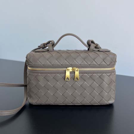 2025年7月9日入荷新作#Bottega Veneta  ...