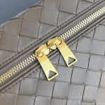 2025年7月9日入荷新作#Bottega Veneta  Vanity Case 789109 22x12.5x5 極品/正規品同様/人気/革/バッグ/AJ工場