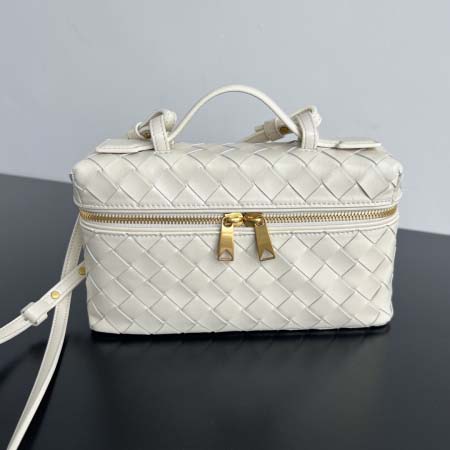 2025年7月9日入荷新作#Bottega Veneta  ...