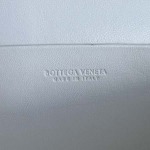 2025年7月9日入荷新作#Bottega Veneta  Vanity Case 789109 22x12.5x5 極品/正規品同様/人気/革/バッグ/AJ工場