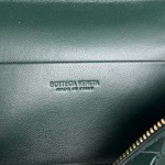 2025年7月9日入荷新作#Bottega Veneta  Vanity Case 789109 22x12.5x5 極品/正規品同様/人気/革/バッグ/AJ工場