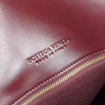 2025年7月9日入荷新作#Bottega Veneta 806034 Medium Liberta  &  Size35*23*6cm  極品/正規品同様/人気/革/バッグ/AJ工場