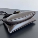 2025年7月9日入荷新作#Bottega Veneta  24 806030 Small Liberta  Size27.5*16*6cm  極品/正規品同様/人気/革/バッグ/AJ工場