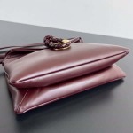 2025年7月9日入荷新作#Bottega Veneta  24 806030 Small Liberta Size27.5*16*6cm  極品/正規品同様/人気/革/バッグ/AJ工場