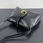 2025年7月9日入荷新作#Bottega Veneta  Baby Liberta  826147  Liberta Size24*15.5*5cm 極品/正規品同様/人気/革/バッグ/AJ工場