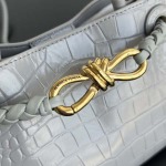 2025年7月9日入荷新作#Bottega Veneta  Andiamo Mini 777614  ~  Andiamo  22x9x15.5 極品/正規品同様/人気/革/バッグ/AJ工場