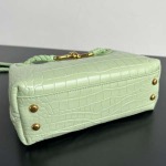 2025年7月9日入荷新作#Bottega Veneta  Andiamo Mini 777614  ~  Andiamo  22x9x15.5 極品/正規品同様/人気/革/バッグ/AJ工場