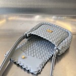 2025年7月9日入荷新作#Bottega Veneta Mini COBBLE  762711  intrecciato 19x17x6 極品/正規品同様/人気/革/バッグ/AJ工場