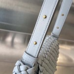 2025年7月9日入荷新作#Bottega Veneta Mini COBBLE  762711  intrecciato 19x17x6 極品/正規品同様/人気/革/バッグ/AJ工場