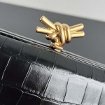 2025年7月9日入荷新作#Bottega Veneta 24 737025  KnotKnot de 19x11.5x5 極品/正規品同様/人気/革/バッグ/AJ工場