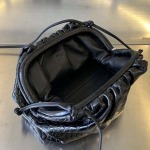 2025年7月9日入荷新作#Bottega Veneta  24 585852  22x13x5  極品/正規品同様/人気/革/バッグ/AJ工場