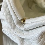 2025年7月9日入荷新作#Bottega Veneta  24 585852  22x13x5  極品/正規品同様/人気/革/バッグ/AJ工場