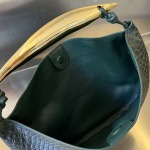 2025年7月9日入荷新作#Bottega Veneta 24754657 / de Sardine 33x20x4 極品/正規品同様/人気/革/バッグ/AJ工場