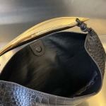 2025年7月9日入荷新作#Bottega Veneta 24754657 / de Sardine 33x20x4 極品/正規品同様/人気/革/バッグ/AJ工場