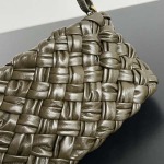 2025年7月9日入荷新作#Bottega Veneta  Cha-Cha785780  lntreccio3Fettuccia 28.5x15x6 極品/正規品同様/人気/革/バッグ/AJ工場