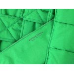 2025年7月9日入荷新作#Bottega Veneta628951  Cassette  S30x15cm  極品/正規品同様/人気/革/バッグ/AJ工場