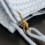 2025年7月9日入荷新作#Bottega Venetaintrecciato  796571   mini #Bottega Veneta  knot    Size30X26X20cm  極品/正規品同様/人気/革/バッグ/AJ工場