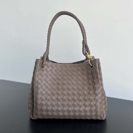 2025年7月9日入荷新作#Bottega Venetain...