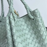 2025年7月9日入荷新作#Bottega Venetaintrecciato  796571   mini #Bottega Veneta  knot    Size30X26X20cm  極品/正規品同様/人気/革/バッグ/AJ工場