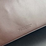 2025年7月9日入荷新作#Bottega Veneta Ciao Ciao 817231 Ciao Ciao Silky Calf. Ciao Ciao  34x26x15  極品/正規品同様/人気/革/バッグ/AJ工場