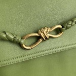 2025年7月9日入荷新作#Bottega Veneta Ciao Ciao 826195  Ciao Ciao Silky Calf. Ciao Ciao  42x32x15  極品/正規品同様/人気/革/バッグ/AJ工場