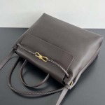 2025年7月9日入荷新作#Bottega Veneta Ciao Ciao 826195  Ciao Ciao Silky Calf. Ciao Ciao  42x32x15  極品/正規品同様/人気/革/バッグ/AJ工場