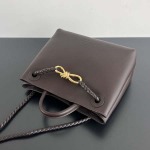 2025年7月9日入荷新作#Bottega Veneta Andiamo810213 knot   25x22x10  極品/正規品同様/人気/革/バッグ/AJ工場