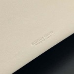 2025年7月9日入荷新作#Bottega Veneta Andiamo810214 knot   32x24x12  極品/正規品同様/人気/革/バッグ/AJ工場