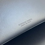 2025年7月9日入荷新作#Bottega Veneta Andiamo810214 knot   32x24x12  極品/正規品同様/人気/革/バッグ/AJ工場