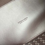 2025年7月9日入荷新作#Bottega Veneta   Andiamo  42x35x18  極品/正規品同様/人気/革/バッグ/AJ工場