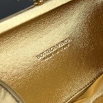 2025年7月9日入荷新作#Bottega Veneta  Kont  804532    Kont#Bottega Veneta   20x12x5.5  極品/正規品同様/人気/革/バッグ/AJ工場