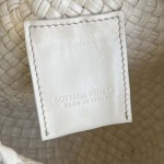 2025年7月9日入荷新作#Bottega VenetaTosca  20x15.5x7  極品/正規品同様/人気/革/バッグ/AJ工場