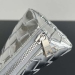 2025年7月9日入荷新作#Bottega Venetalntrecciato764044  16.5x10.5x9極品/正規品同様/人気/革/バッグ/AJ工場