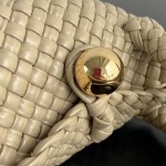 2025年7月9日入荷新作#Bottega VenetaTosca  20x15.5x7  極品/正規品同様/人気/革/バッグ/AJ工場