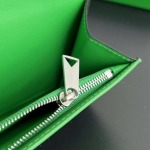 2025年7月9日入荷新作#Bottega Veneta 749438  19x9.5x1.5    極品/正規品同様/人気/革/バッグ/AJ工場